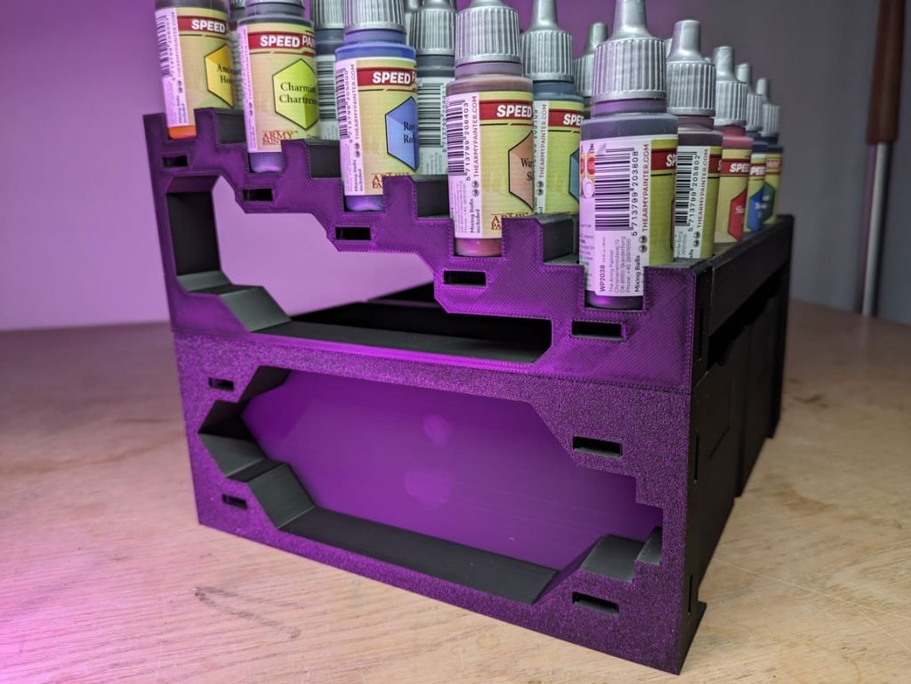 Some paint organizers in the form of the Paintpal system