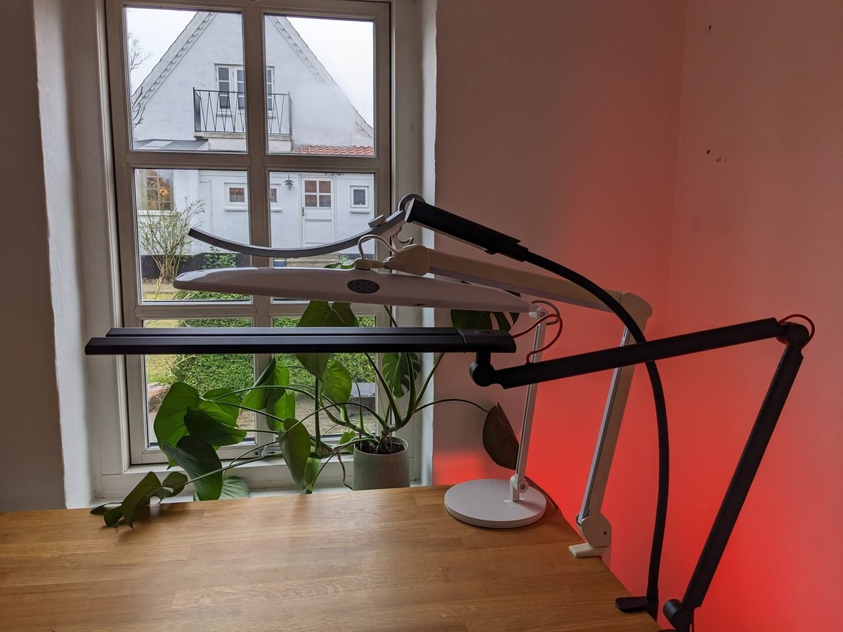 Multiple hobby desk lamps for miniature painting compared side by side